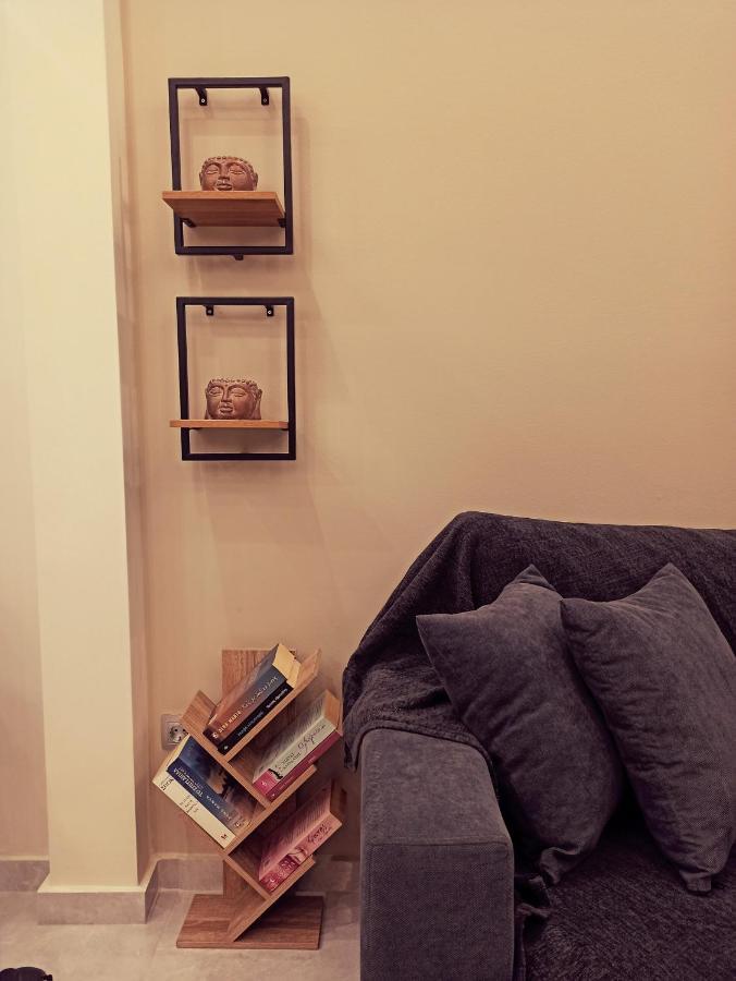 Stay In Athens - Muses Luaran gambar